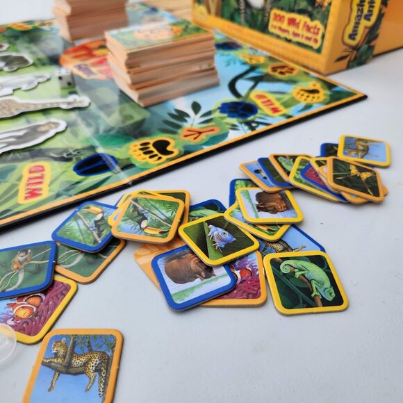 Amazing Animal Trivia Game Board Game Animal Facts Africa Safari Family Game Nig - Picture 7 of 15